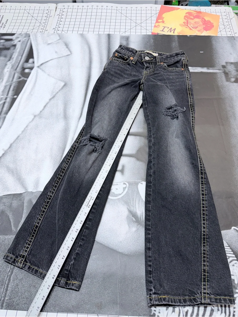 Levi’s Premium Quality Women’s sz 23 Black Noughties Bootcut Jeans A2
